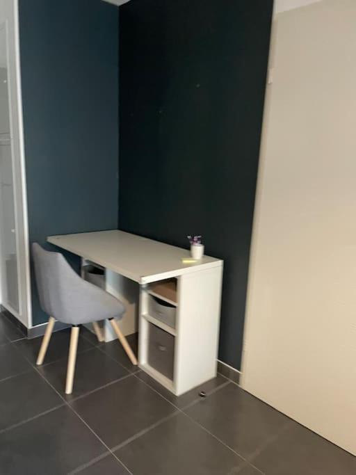 Apartment Between City Center And Beachs Montpellier Exterior photo